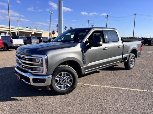 New 2026 Ford F350 Lariat image 3