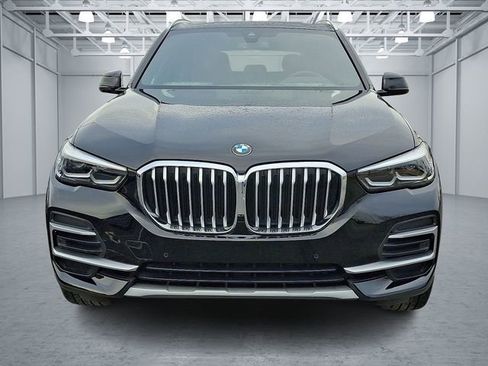 Certified 2023 BMW X5 xDrive40i w/ Premium Package image 2