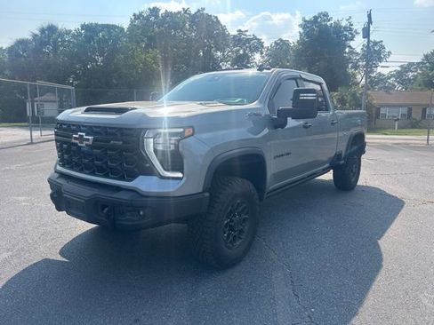 Used 2024 Chevrolet Silverado 2500 ZR2 w/ ZR2 Bison Edition AWD/4WD image 1