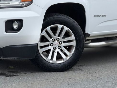 Used 2018 GMC Canyon SLT w/ Driver Alert Package AWD/4WD image 2