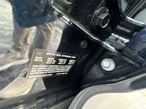 Used 2019 Buick Regal Essence image 32