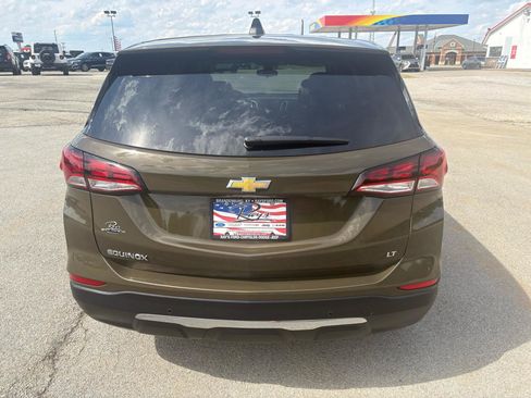 Used 2024 Chevrolet Equinox LT FWD image 4