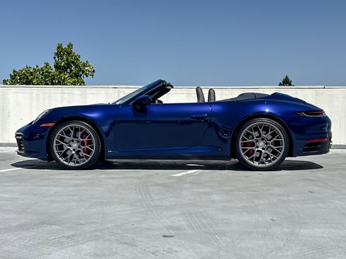 Certified 2022 Porsche 911 Carrera S RWD image 2