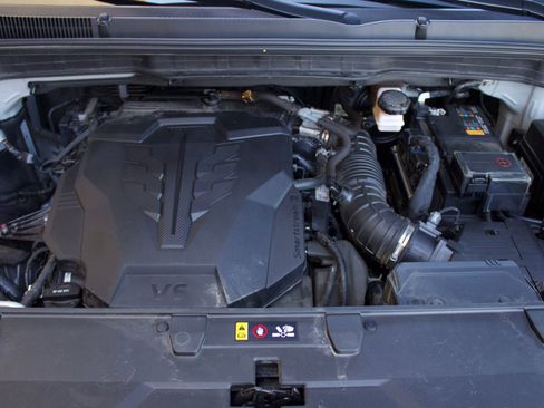 Used 2024 Kia Carnival SX FWD image 24
