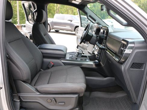 Used 2022 Ford F150 XLT w/ Equipment Group 302A High AWD/4WD image 26