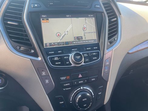 Used 2013 Hyundai Santa Fe Sport 2.0T w/ Technology Pkg AWD/4WD image 19