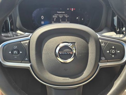 New 2025 Volvo XC60 B5 Core w/ Climate Package image 24