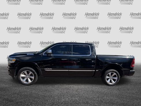 Used 2022 RAM 1500 Limited w/ Body Color Bumper Group AWD/4WD image 7