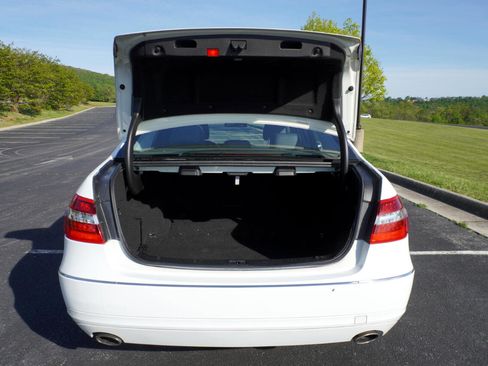 Used 2011 Mercedes-Benz E 350 E350 Sedan 4MATIC image 29