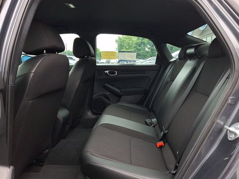 Used 2023 Honda Civic Sport image 10