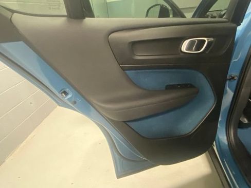 Used 2023 Volvo C40 P8 Recharge Ultimate AWD/4WD image 7