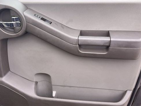 Used 2013 Nissan Xterra S w/ Value Package image 28