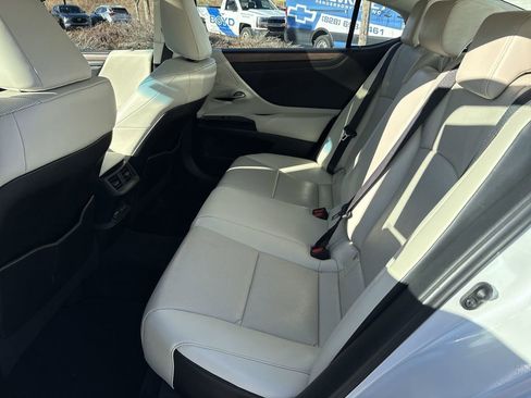 Used 2023 Lexus ES 350 w/ Premium Package image 26