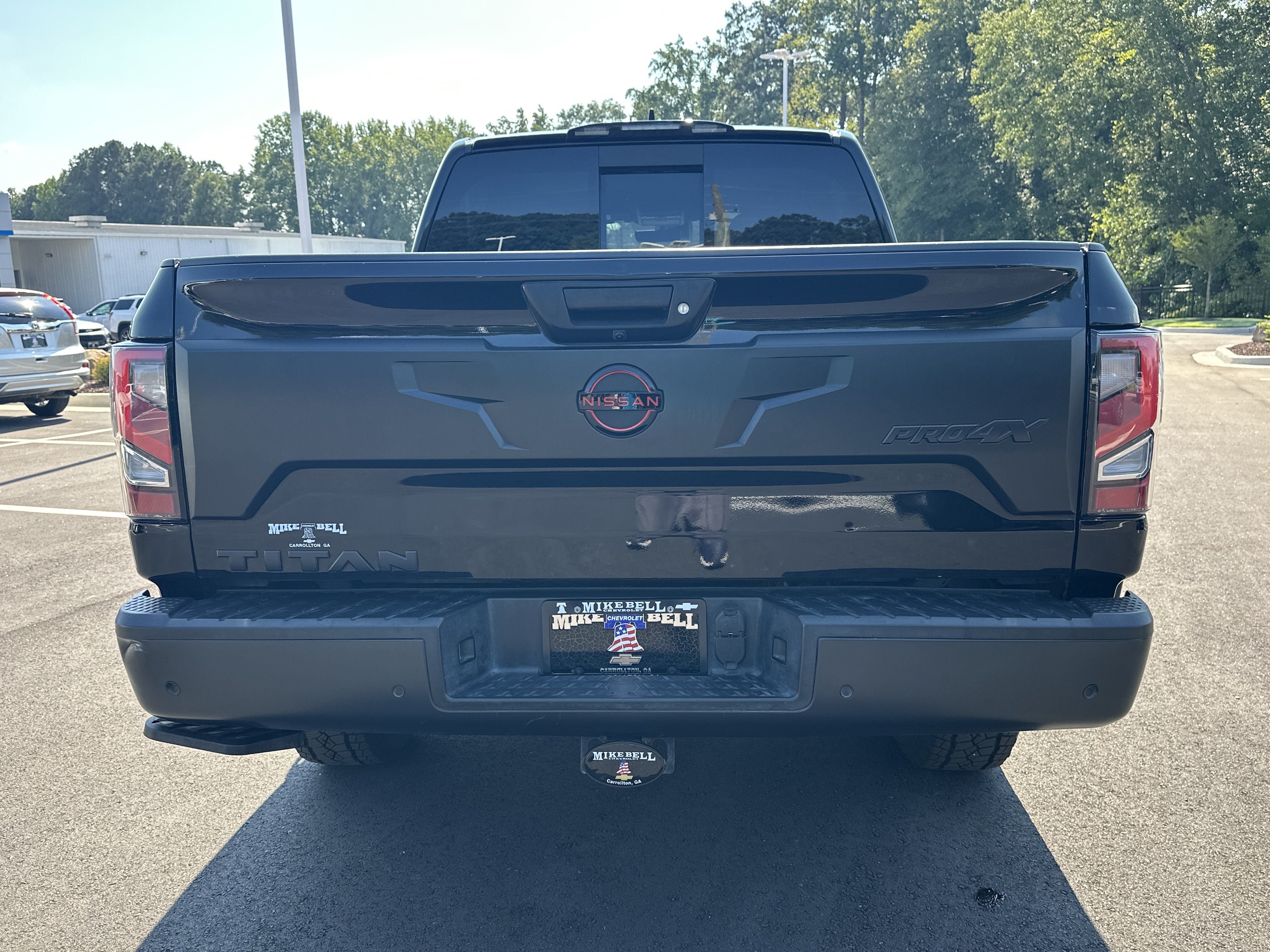 Used 2024 Nissan Titan PRO-4X w/ Pro-4x Convenience Package AWD/4WD image 7
