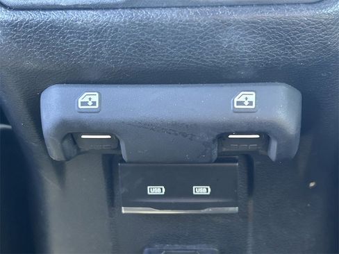 Used 2023 Jeep Wrangler Unlimited Sahara w/ Cold Weather Group image 26