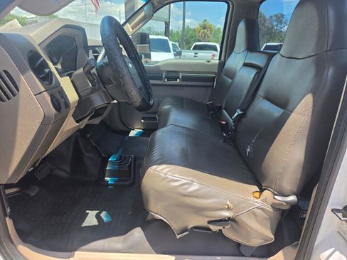 Used 2009 Ford F250 XL AWD/4WD image 10
