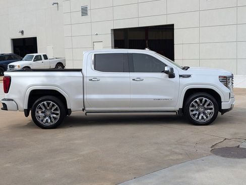Used 2024 GMC Sierra 1500 Denali AWD/4WD image 6