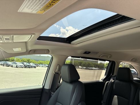 Certified 2026 Honda Odyssey EX-L image 20