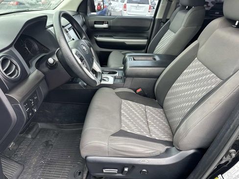 Used 2019 Toyota Tundra SR5 w/ SR5 Upgrade Package image 19