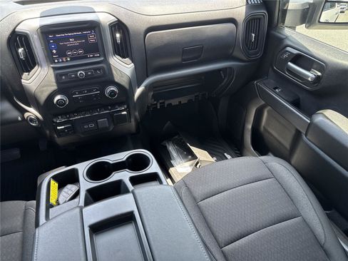 Used 2024 Chevrolet Silverado 2500 Custom w/ Custom Value Package AWD/4WD image 16