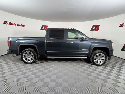 Used 2018 GMC Sierra 1500 Denali w/ Denali Ultimate Package AWD/4WD image 8