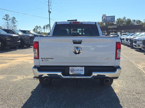 Used 2019 RAM 1500 Big Horn image 6