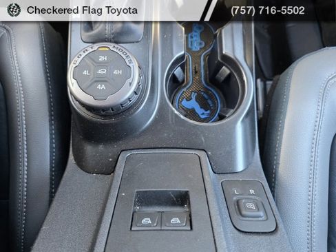 Used 2022 Ford Bronco Outer Banks w/ Sasquatch Package image 22