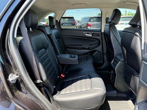 Used 2024 Ford Edge SEL w/ Convenience Package AWD/4WD image 16