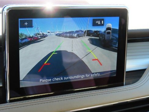 Used 2021 Lincoln Corsair FWD w/ Equipment Group 101A image 32