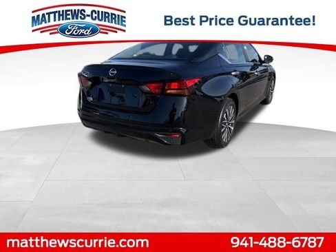 Used 2025 Nissan Altima 2.5 SV image 4