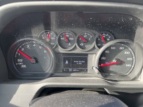 Used 2025 Chevrolet Silverado 1500 W/T w/ WT Value Package image 8