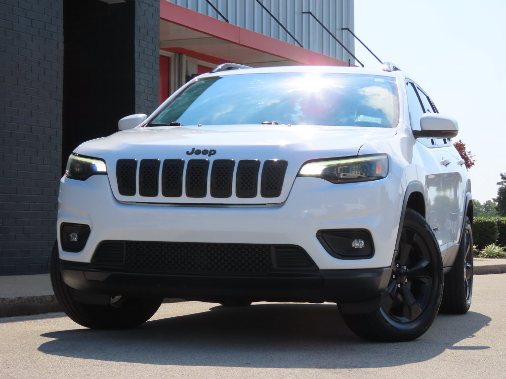 Used 2019 Jeep Cherokee Latitude Plus AWD/4WD image 7