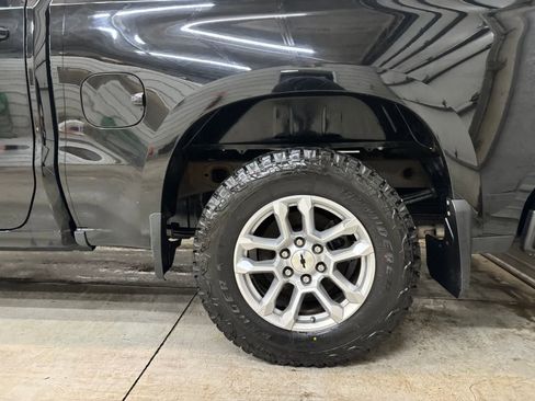 Used 2022 Chevrolet Silverado 1500 RST w/ Z71 Off-Road Package AWD/4WD image 6