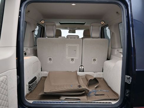 Used 2021 Mercedes-Benz G 550 image 31