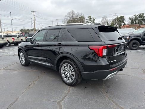 New 2026 Ford Explorer Platinum image 5