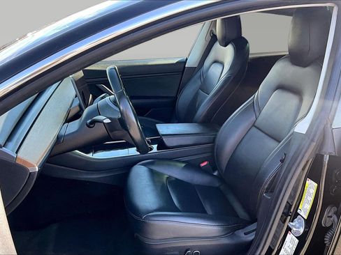 Used 2018 Tesla Model 3 Mid Range image 21