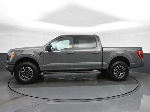 Used 2021 Ford F150 XLT w/ Equipment Group 302A High AWD/4WD image 4