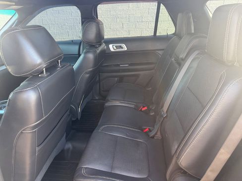 Used 2015 Ford Explorer Sport w/ Equipment Group 401A image 10