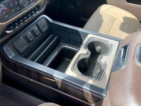 Used 2015 GMC Sierra 3500 Denali w/ Duramax Plus Package image 16