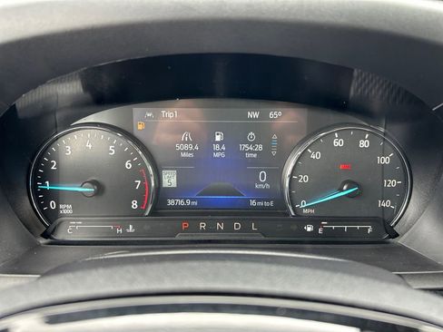 Used 2023 Ford Explorer ST-Line image 16