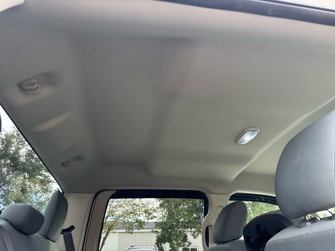 Used 2018 RAM 1500 Express w/ Express Value Package image 23