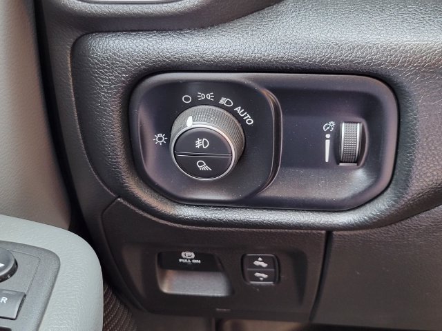 Used 2022 RAM 1500 Big Horn AWD/4WD image 13