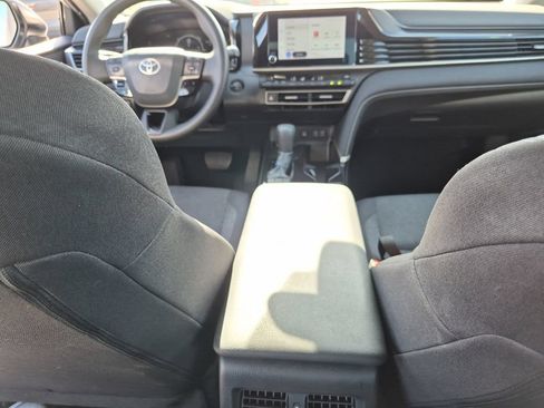 Used 2025 Toyota Camry LE FWD image 13