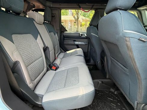 Used 2022 Ford Bronco Outer Banks w/ Sasquatch Package AWD/4WD image 16