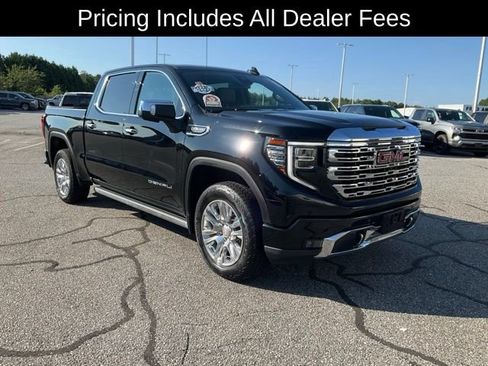 Used 2023 GMC Sierra 1500 Denali AWD/4WD image 3