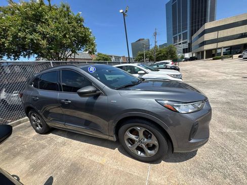 Used 2024 Ford Escape ST-Line FWD image 9