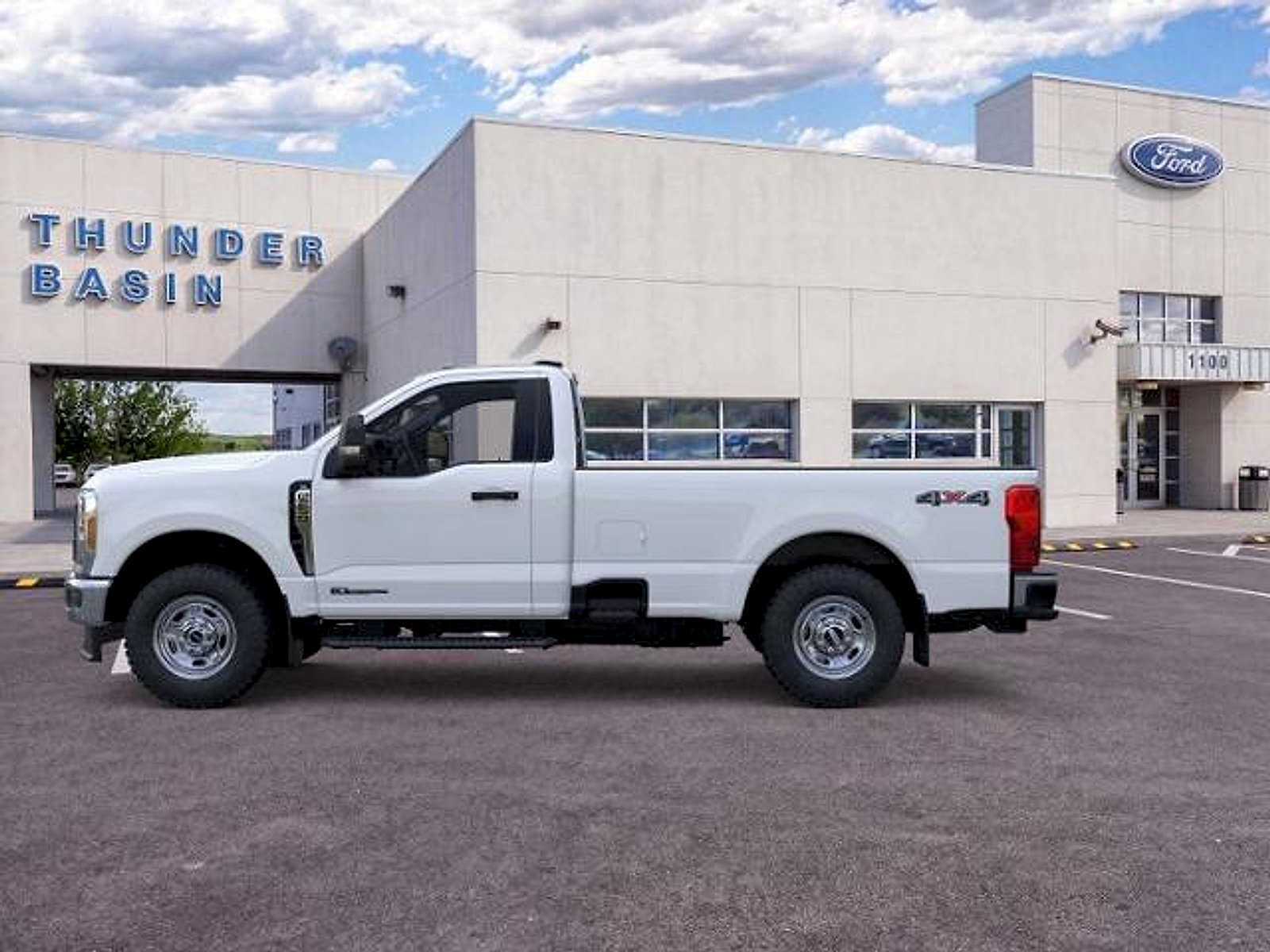 New 2025 Ford F250 XL w/ XL Off-Road Package AWD/4WD image 3