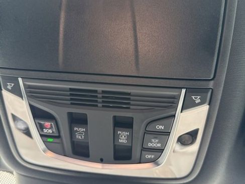 Certified 2025 Acura MDX A-Spec image 35