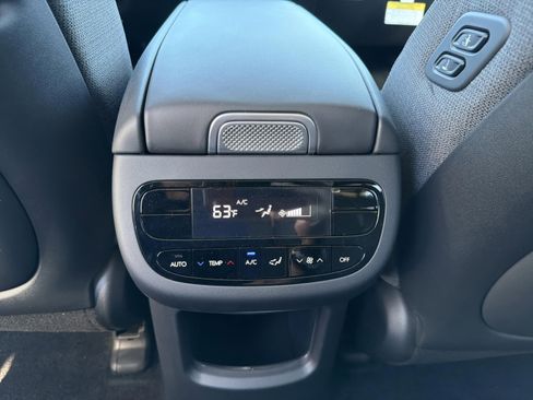 New 2026 Hyundai Ioniq 9 SE AWD/4WD image 21
