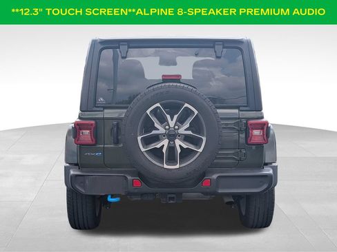 Used 2024 Jeep Wrangler Unlimited w/ Convenience Group AWD/4WD image 8